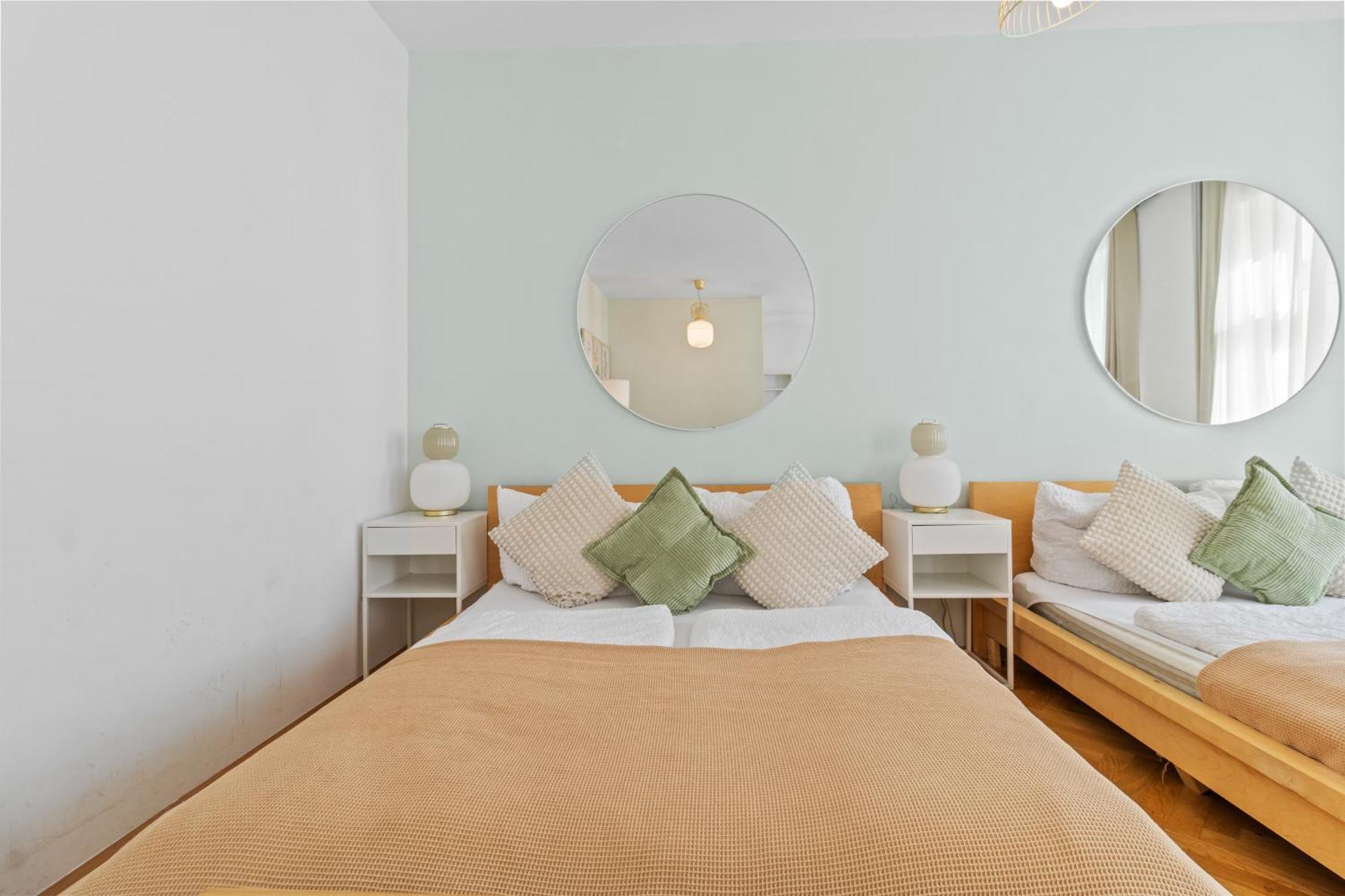 Apartment, Two Metro Stations To Hauptbahnhof Apartment *